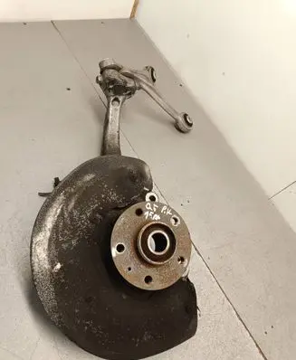 Audi Q5 SQ5 Front wheel hub