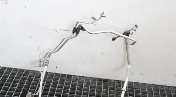 Nissan NV200 Air conditioning (A/C) pipe/hose 924504FF0A