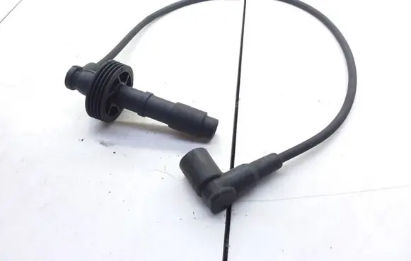 Volvo 850 Ignition plug leads ISO3808
