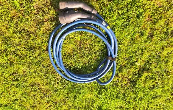 Ford Mustang Mach-E Electric car charging cable 832326FO-811S-1 20210120