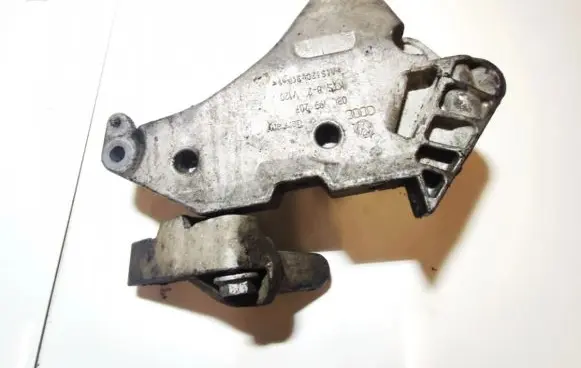 Volkswagen Golf VI Engine mounting bracket 03L199207