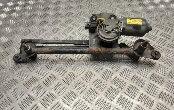 Hyundai Getz Front wiper linkage 981001C100