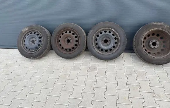 Opel Combo E R16 steel rim 