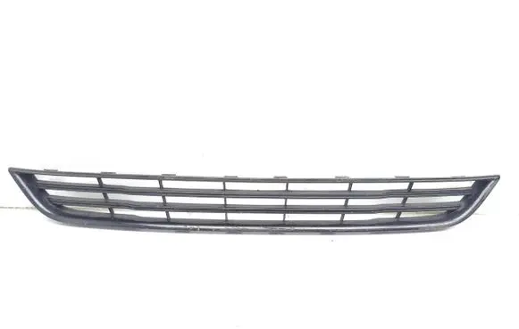 Ford Fiesta Front bumper lower grill C1BB17K945AA