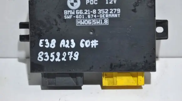 BMW 7 E38 Parking PDC control unit/module 8352279