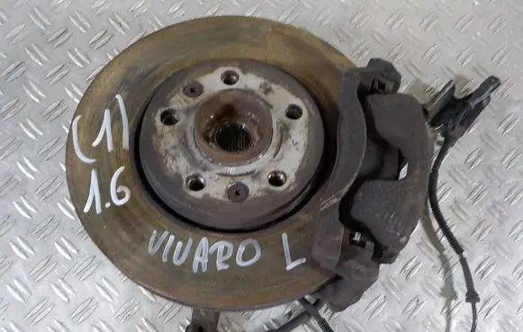 Opel Vivaro Front wheel hub spindle knuckle