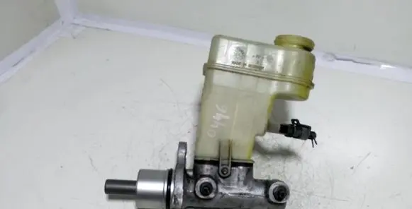 Opel Vectra C Master brake cylinder 320670693