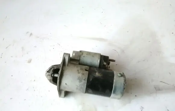 Opel Zafira C Starter motor 55585237