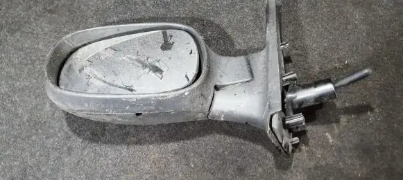 Nissan Micra Front door electric wing mirror e2011031