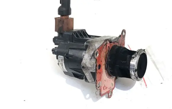 Opel Insignia A EGR valve 724809780