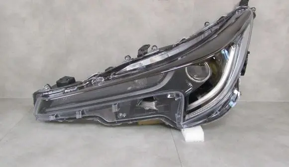 Toyota Corolla E210 E21 Headlight/headlamp 81150-02S70