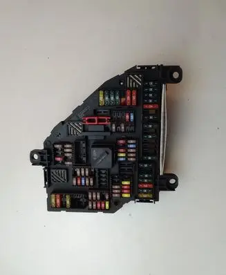 BMW 5 F10 F11 Fuse box set 9234424