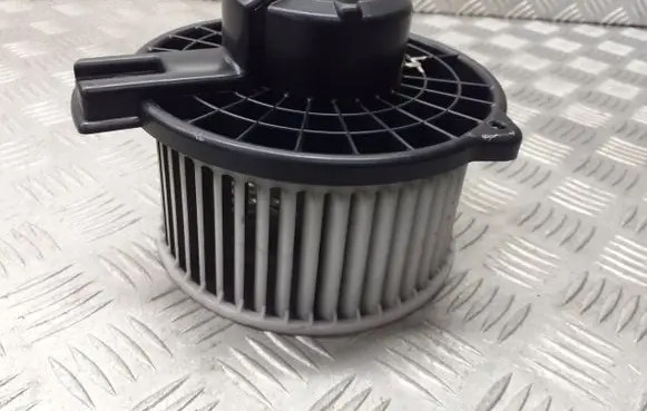 Mazda 6 Front door blower motor GJ6BA02