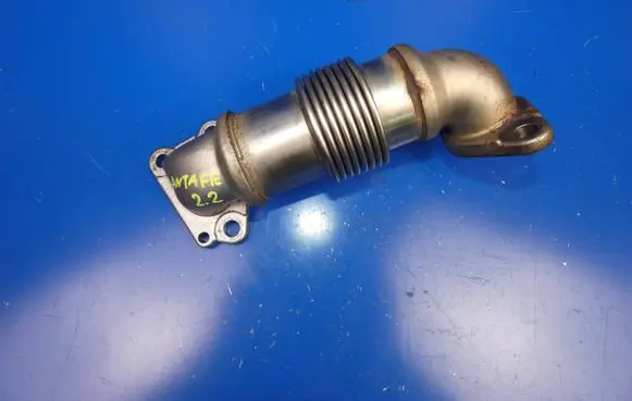 Hyundai Santa Fe EGR valve line/pipe/hose 284632F700