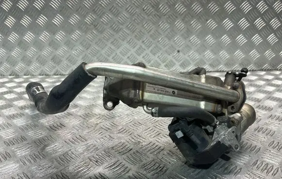 BMW 5 F10 F11 EGR valve cooler 7805446