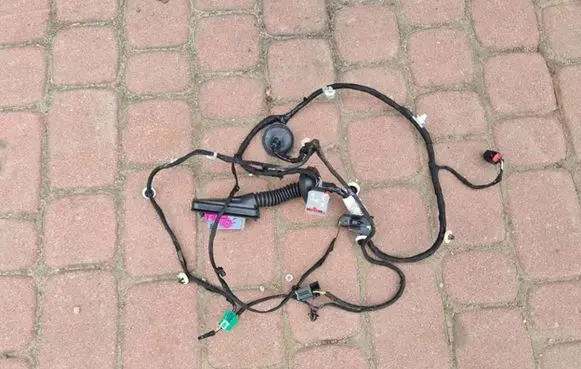 Opel Insignia B EUR ISO radio connector 39118399
