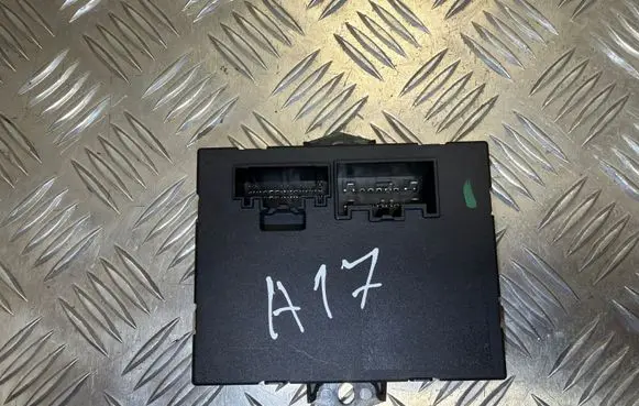 Jaguar XE Other control units/modules 928669