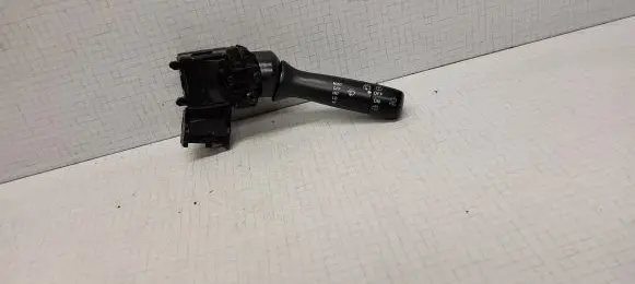Toyota Aygo AB10 Wiper control stalk 173848
