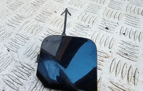 Renault Captur Front tow hook cap/cover 511807259R