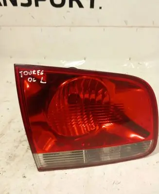 Volkswagen Touareg I Tailgate rear/tail lights 28269003