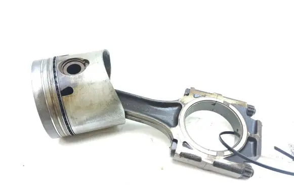 Jaguar XJS Piston with connecting rod C39910S F41140A