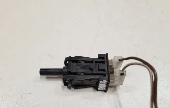 Mercedes-Benz E W211 Hand parking brake sensor 0015458714