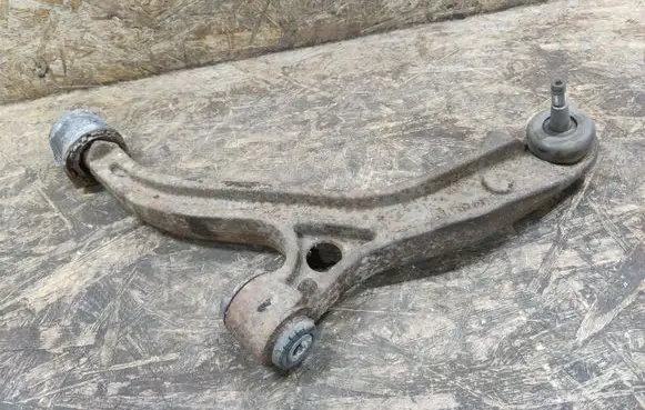 Chrysler Voyager Front lower control arm/wishbone 04694973AB