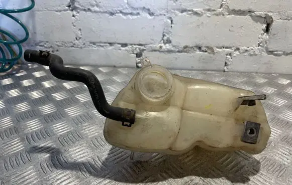 Mitsubishi Colt Engine coolant pipe/hose 597674