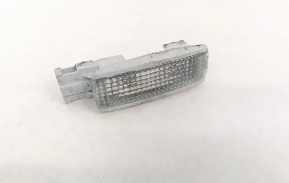 Volkswagen Touran I Other interior light 3B0947113