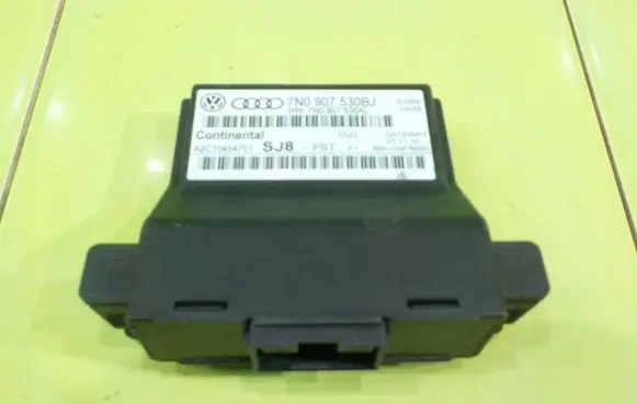 Seat Alhambra (Mk2) Central body control module 7N0907530BJ