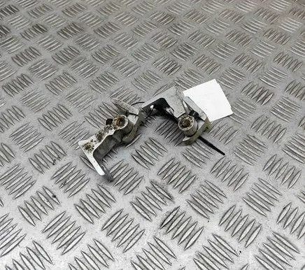 Skoda Octavia Mk3 (5E) Rear door hinge set 8K0831402B 8K0831402E