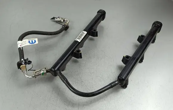 Jeep Grand Cherokee WL Fuel main line pipe P68378203AB 36176AM