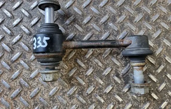 Dodge Durango III Front anti-roll bar/stabilizer link 
