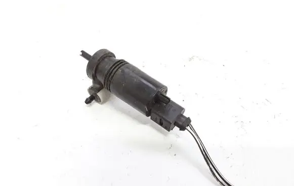 Mercedes-Benz ML W164 Windscreen/windshield washer pump 0806262D