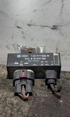 Skoda Fabia Mk1 (6Y) Coolant fan relay 1J0919506M