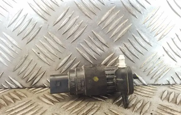 Audi A1 Windscreen/windshield washer pump 8K9955647