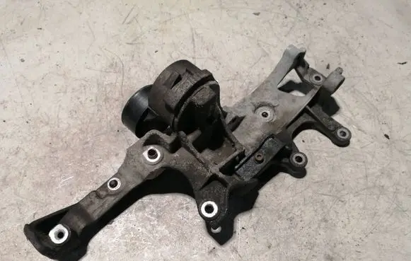 Peugeot 508 Generator/alternator bracket 9688628680