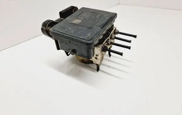 Skoda Octavia Mk3 (5E) ABS Pump 5Q0907379R 10091543253 28515400063