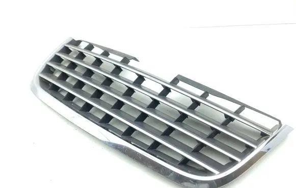 Chrysler Grand Voyager V Front bumper upper radiator grill 05113228AA