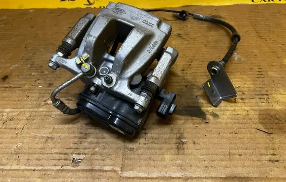 Land Rover Discovery 5 Rear brake caliper HPLA2K328DF