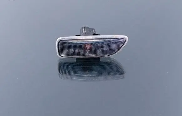 Volvo S80 Front fender indicator light 150726