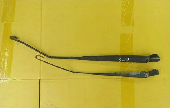 Citroen C3 Front wiper blade arm 
