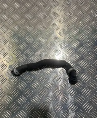 Mercedes-Benz GLC C253 Engine coolant pipe/hose A2535014000