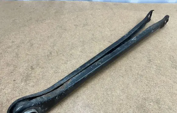 BMW 3 E46 Rear control arm 33326770813 6770813
