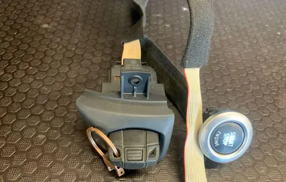 BMW X1 E84 Ignition lock 10862510 9194399