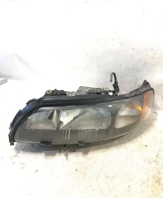 Volvo XC70 Headlight/headlamp 8620688 89004807