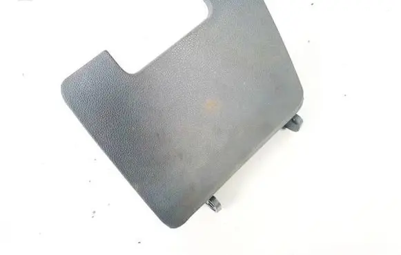 Glove box