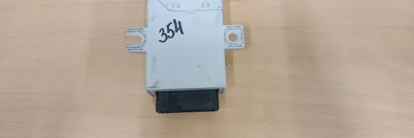 Mercedes-Benz E W211 Tire pressure control unit A2118204026