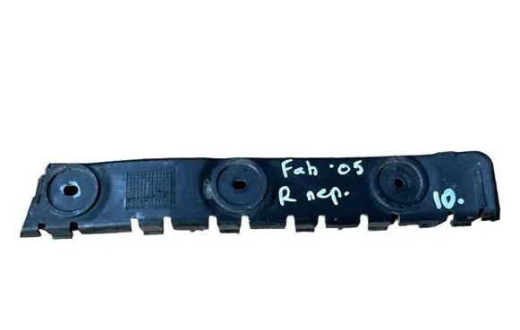 Skoda Fabia Mk1 (6Y) Front bumper mounting bracket 6Y0807184C