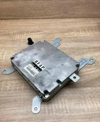 Mazda Premacy Engine control unit/module ECU RF4P18881D 2758005773 RF4P